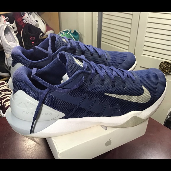 Nike Retaliation TR 2 Low Trainers AA7063-404 Blue/White - Picture 2 of 14